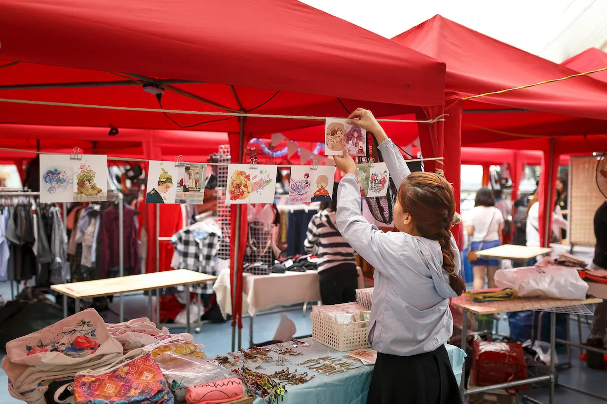 Stallholder Survival Guide: Thriving During Tough Market Seasons