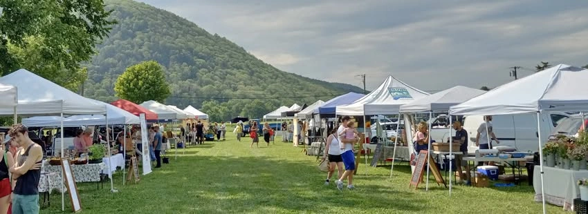 Kent CT Farmer's Market