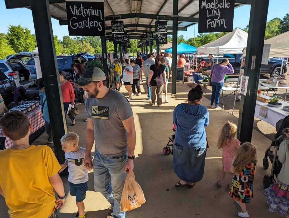 Hitching Lot Farmers' Market