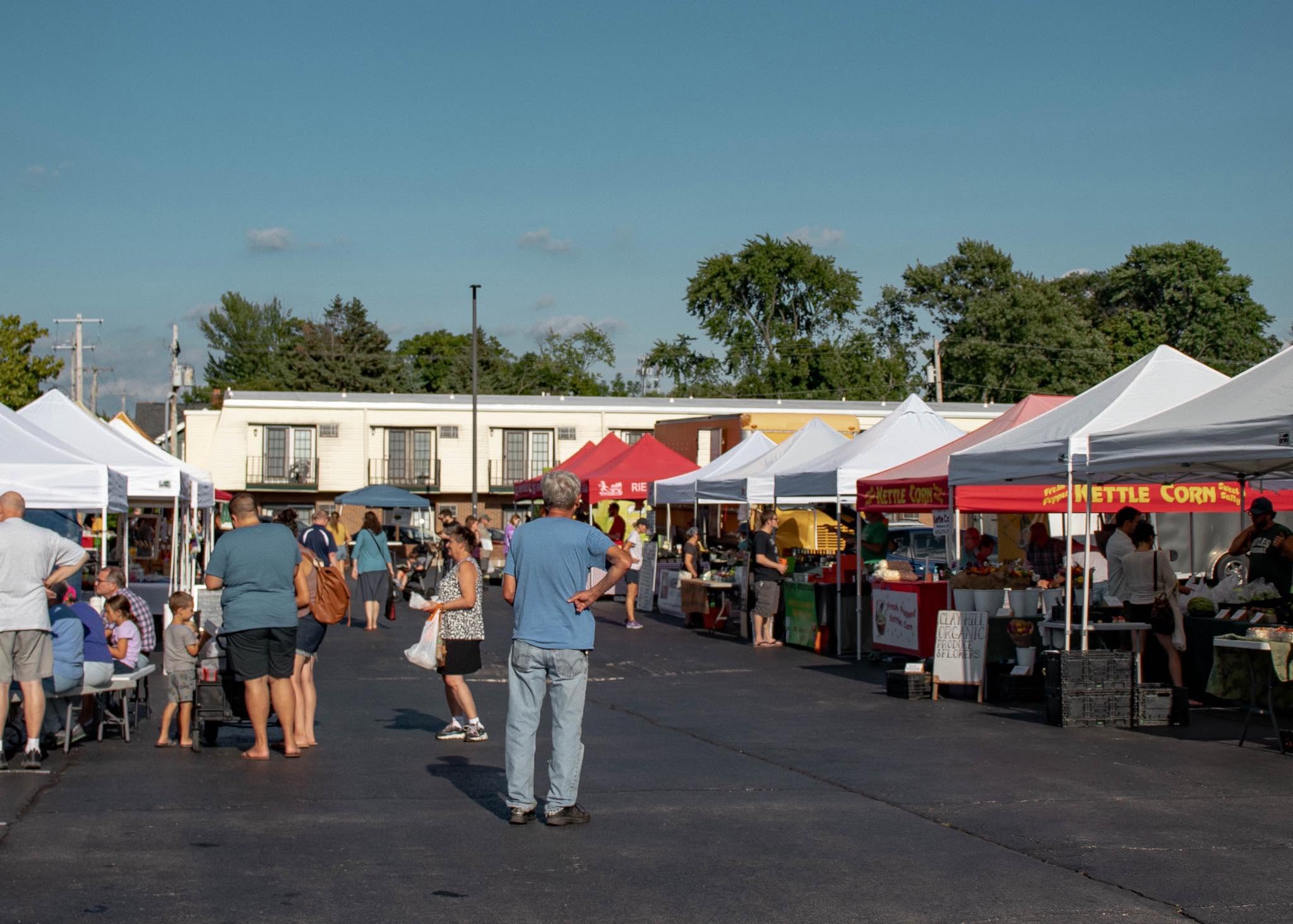 Downtown Bowling Green Farmers' Market