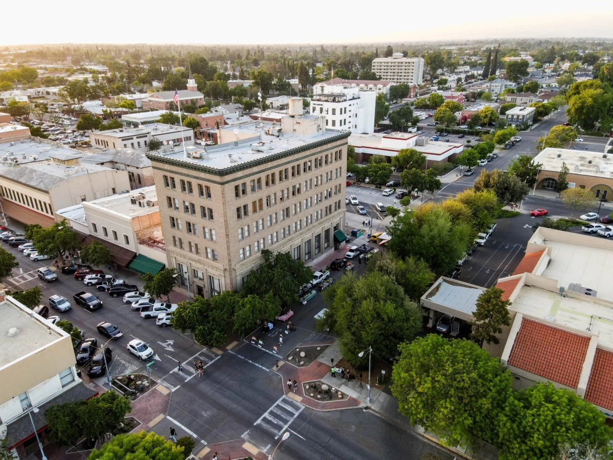 DownTown Visalia's Certified Farmers Market