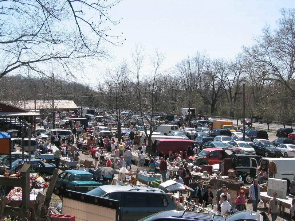 Golden Nugget Flea Market